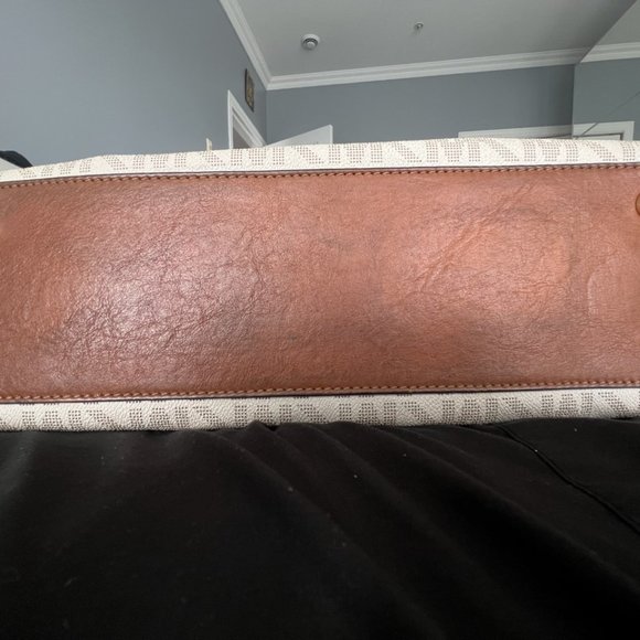 Michael Kors Hamilton Tote Bag - Vanilla - Picture 5 of 11